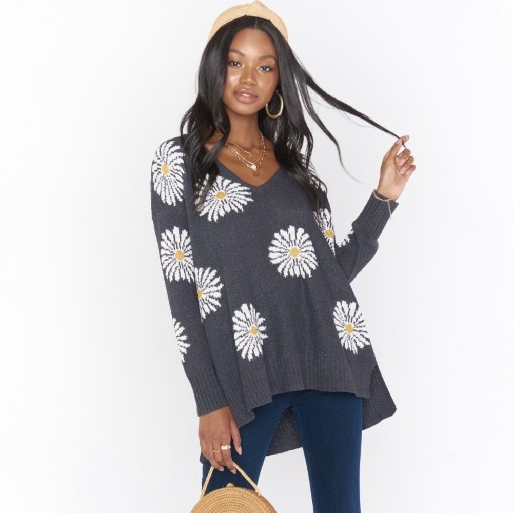 NWT Show Me Your Mumu Hug Me Sweater Daisy Love